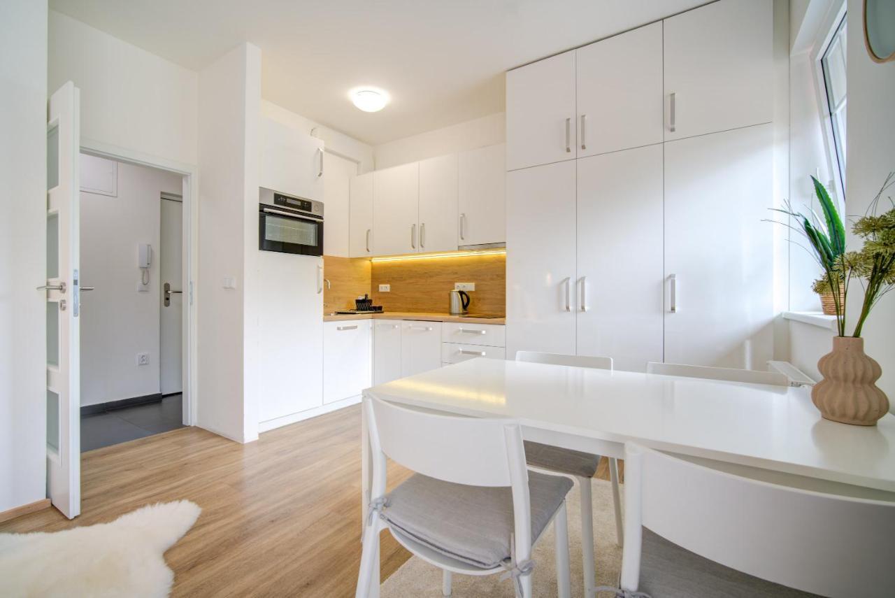Urban By Homester