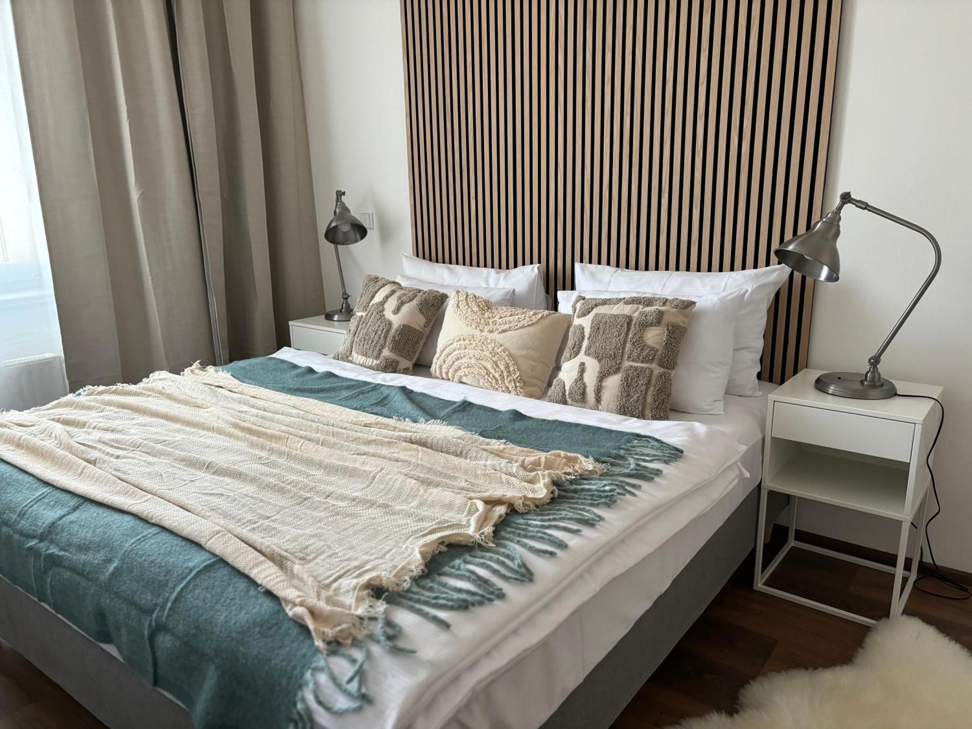 Urban By Homester Apartment