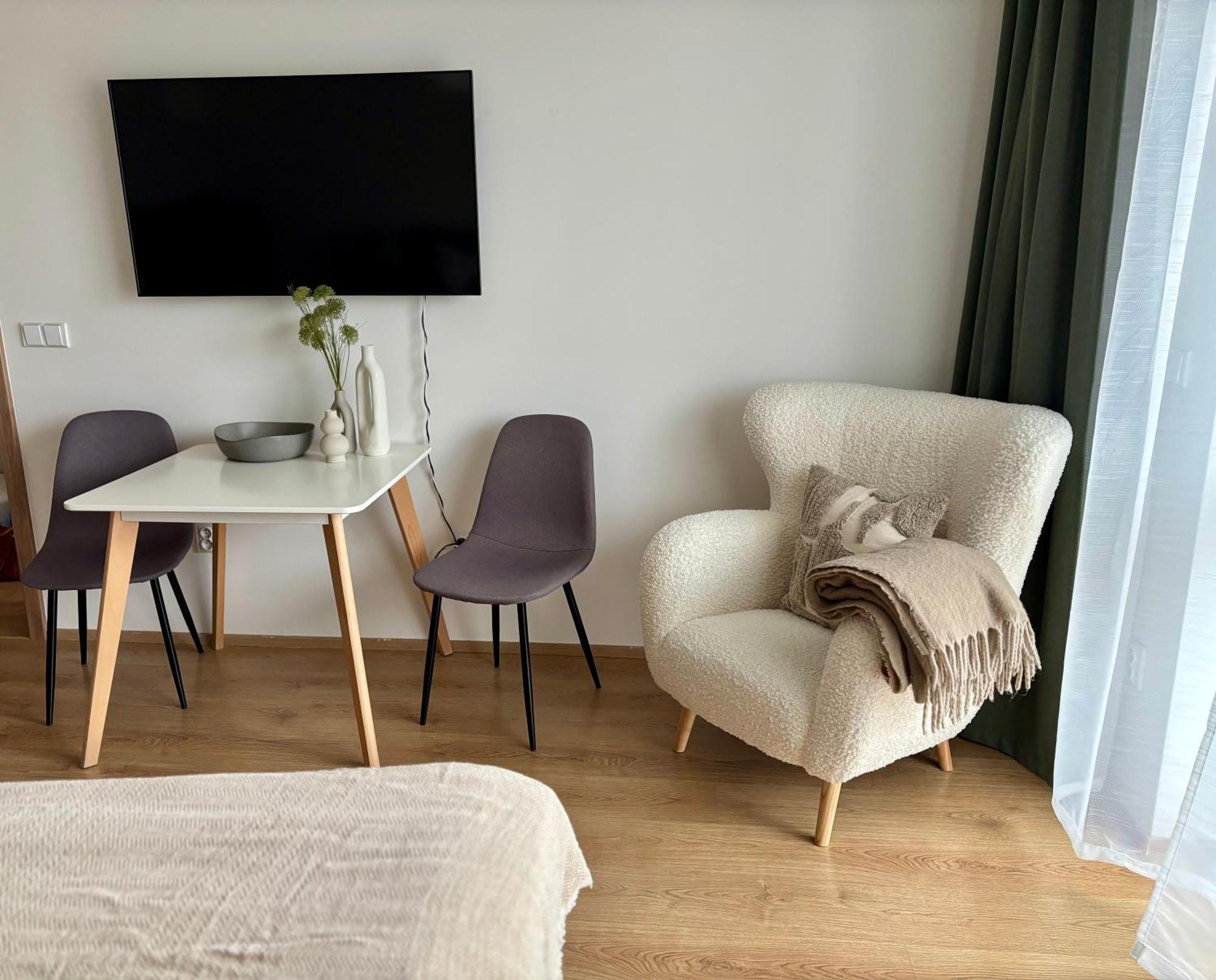Urban By Homester Apartment