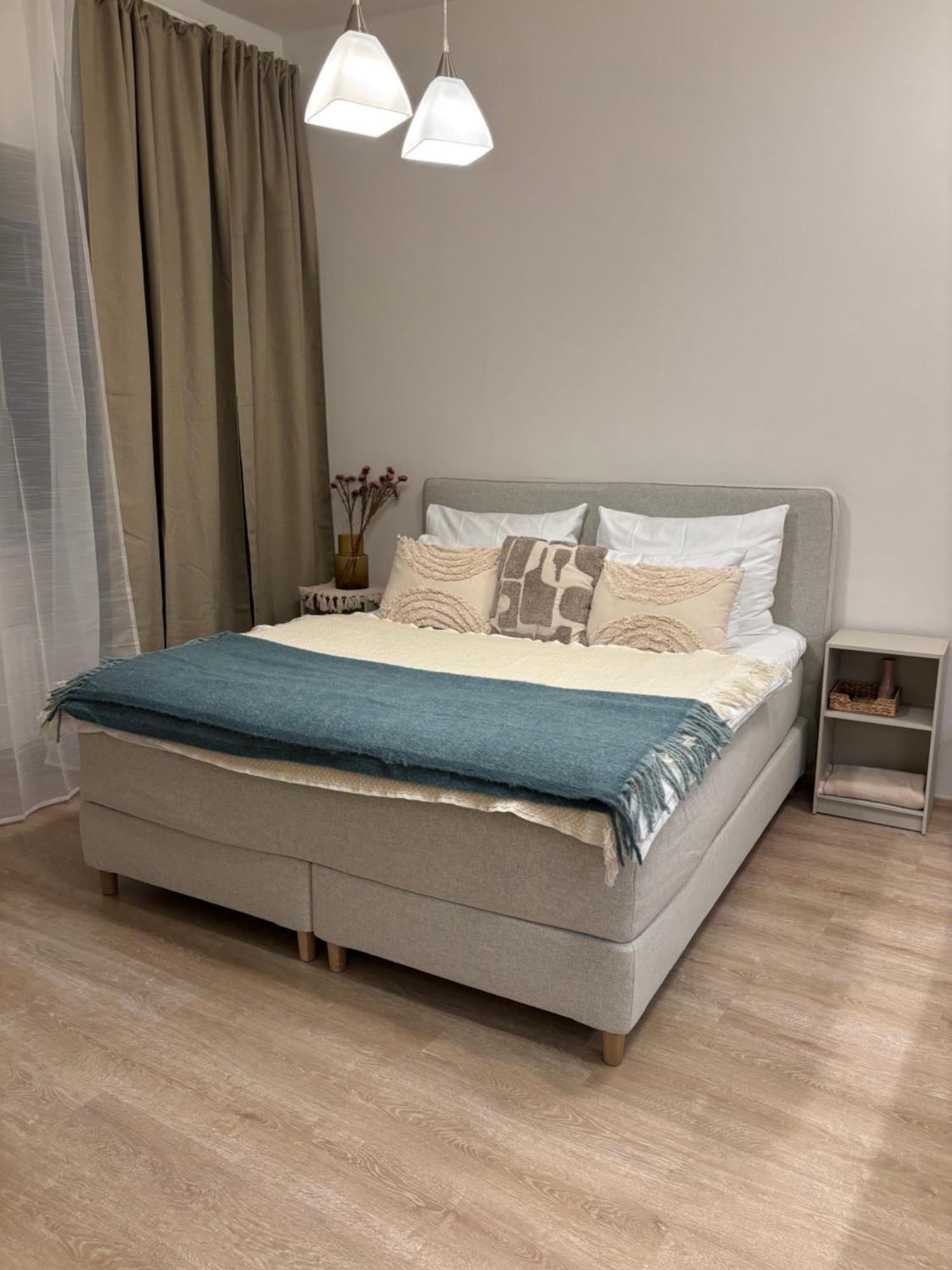 Urban By Homester Apartment